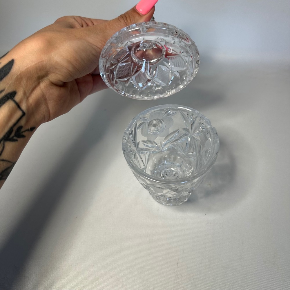 Vintage Cut Glass Crystal Sugar Bowl Candy Dish w/Lid Rose & Diamonds Footed - Picture 4 of 8